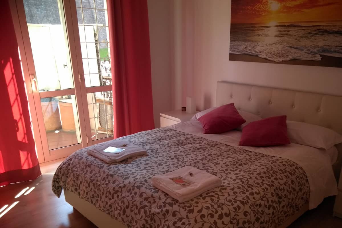 Doppia Deluxe (Caravaggio) | Minibar, una scrivania, Wi-Fi gratuito