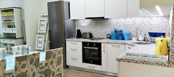 Baratero Red House Apartment