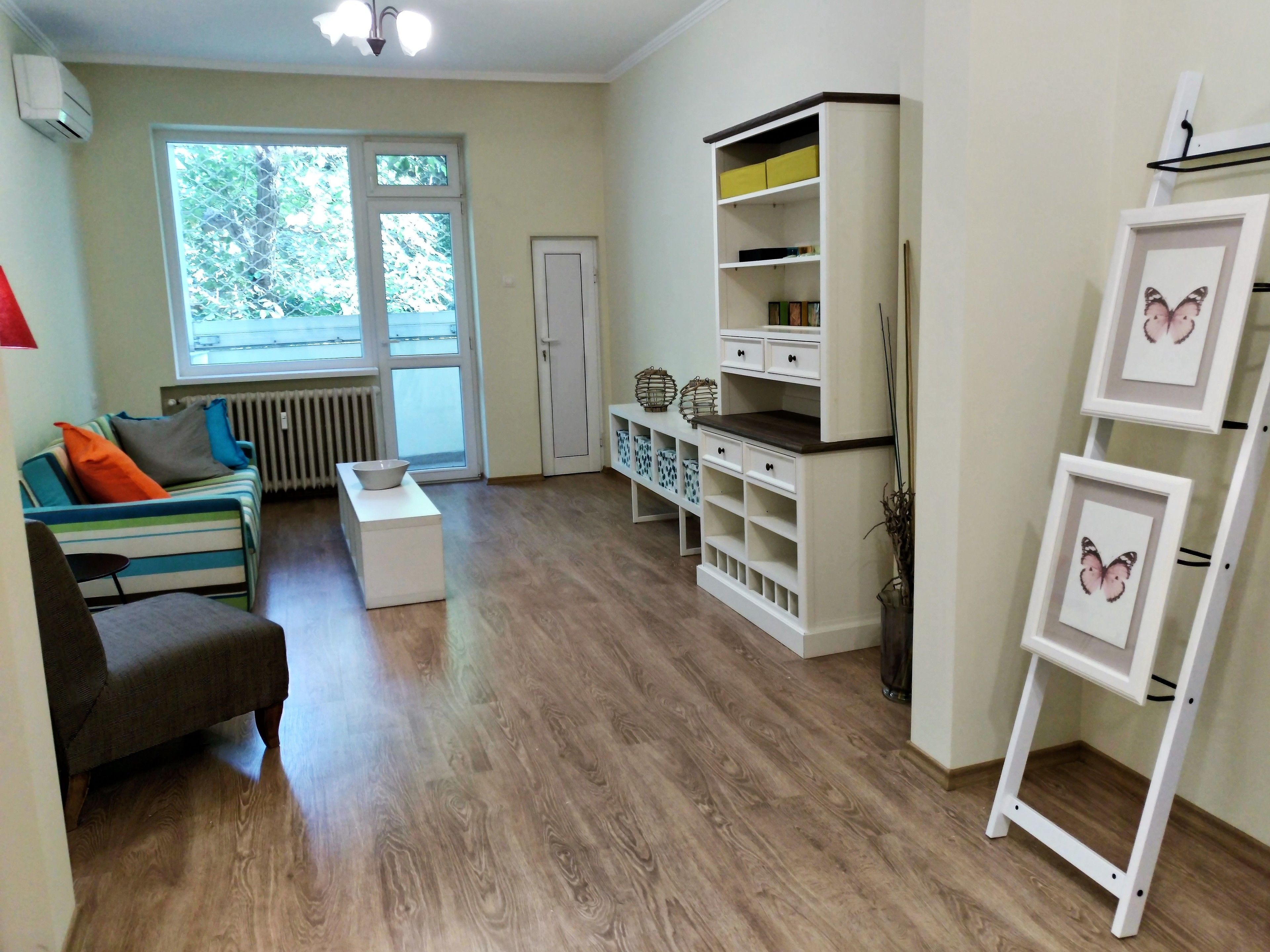 Appartement, 2 chambres, balcon | Salle de séjour