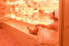 Lichaamsbehandelingen, hotstone-massages