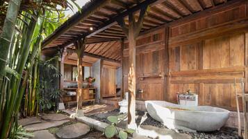 Villa, 1 chambre, piscine privée | Salle de bain