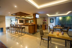 Breakfast, lunch and dinner served - Mahalaksmi Boutique Hotel (Denpasar)