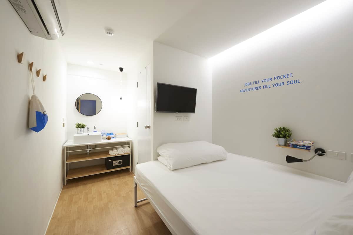 Doppelzimmer, ohne Fenster (Small)