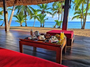 Deluxe Villa | Terrace/patio