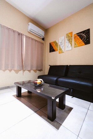 Căn hộ Premium (Planta Baja) | Bộ đồ giường cao cấp, chăn bông, két bảo mật tại phòng 
