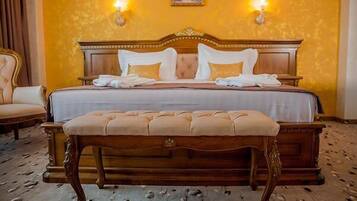 1 bedroom, minibar, in-room safe, desk