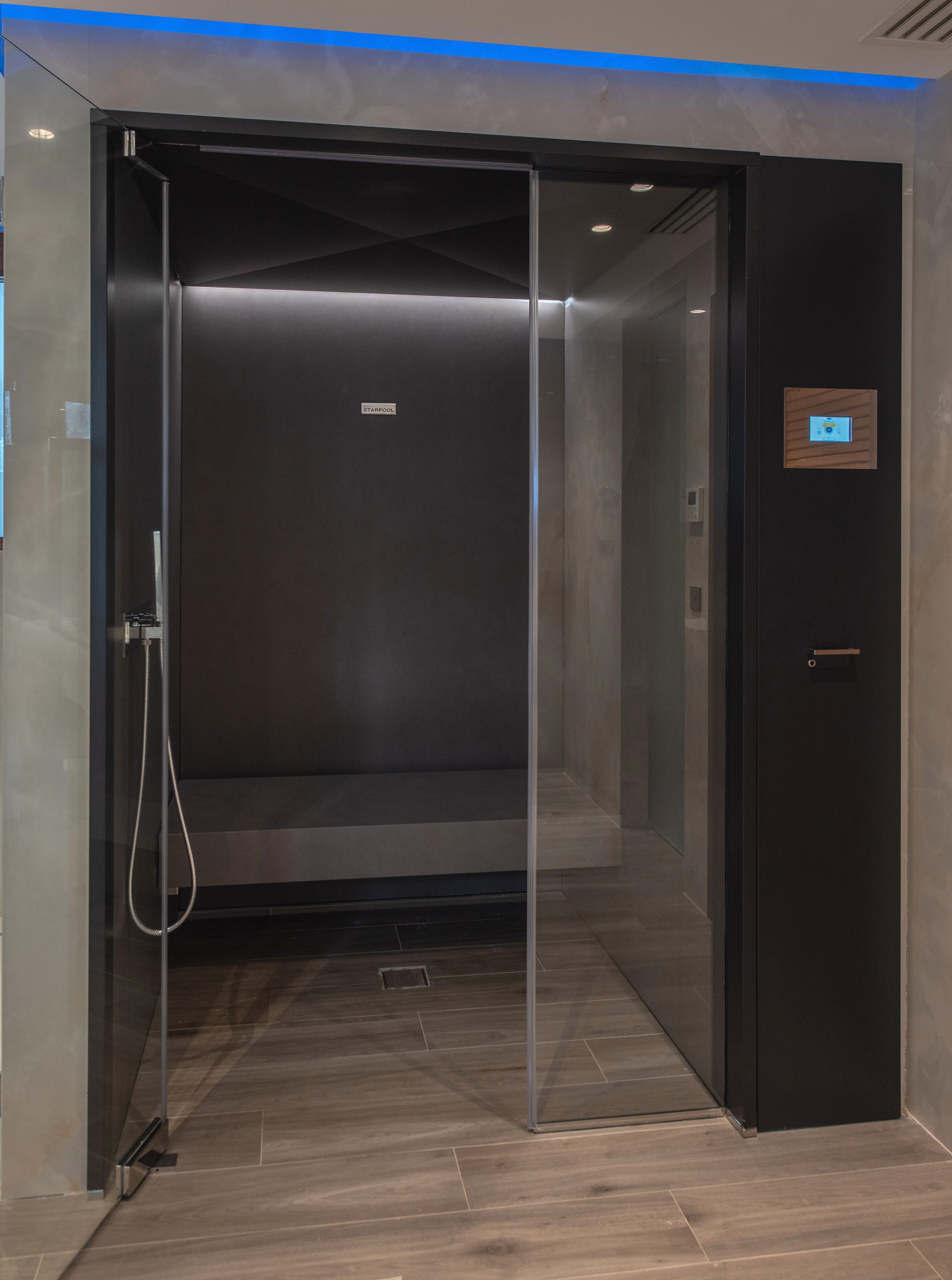 separate bathtub and shower, deep-soaking bathtub, rainfall showerhead