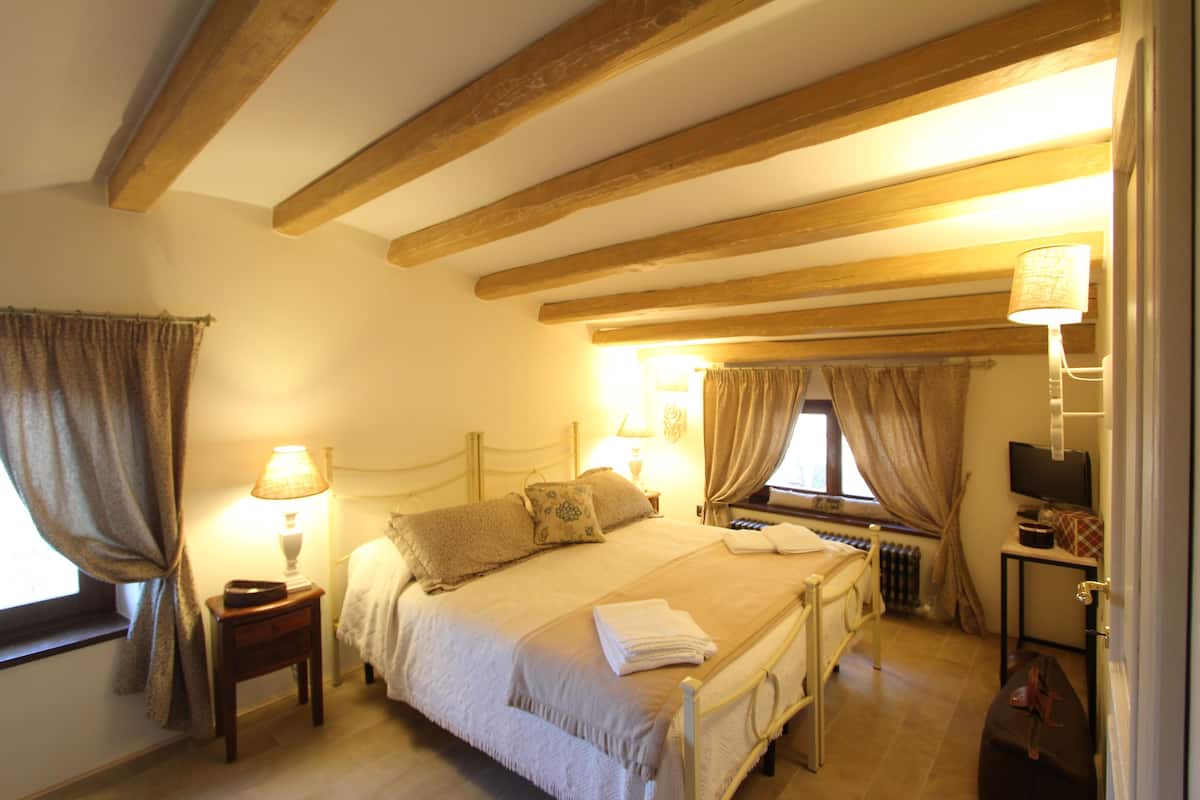 Ropa de cama de alta calidad y wifi gratis
