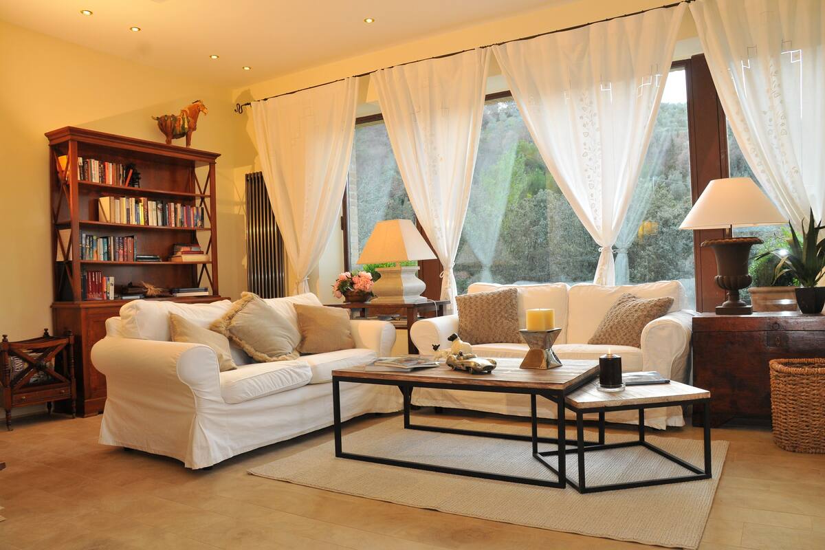 Luxury Apartment, 4 Bedrooms, Hill View | Premium bedding, WiFi (free)