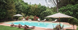 Seasonal outdoor pool, a rooftop pool - Eremo delle Fate (Spoleto)