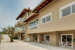 Fachada del alojamiento