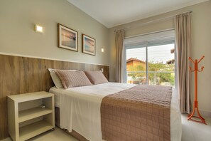 Superior Apartment 201 | 1 bedroom, hypo-allergenic bedding, blackout curtains - Residencial Casa Flora (Bombinhas)