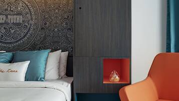 1 bedroom, premium bedding, minibar, desk