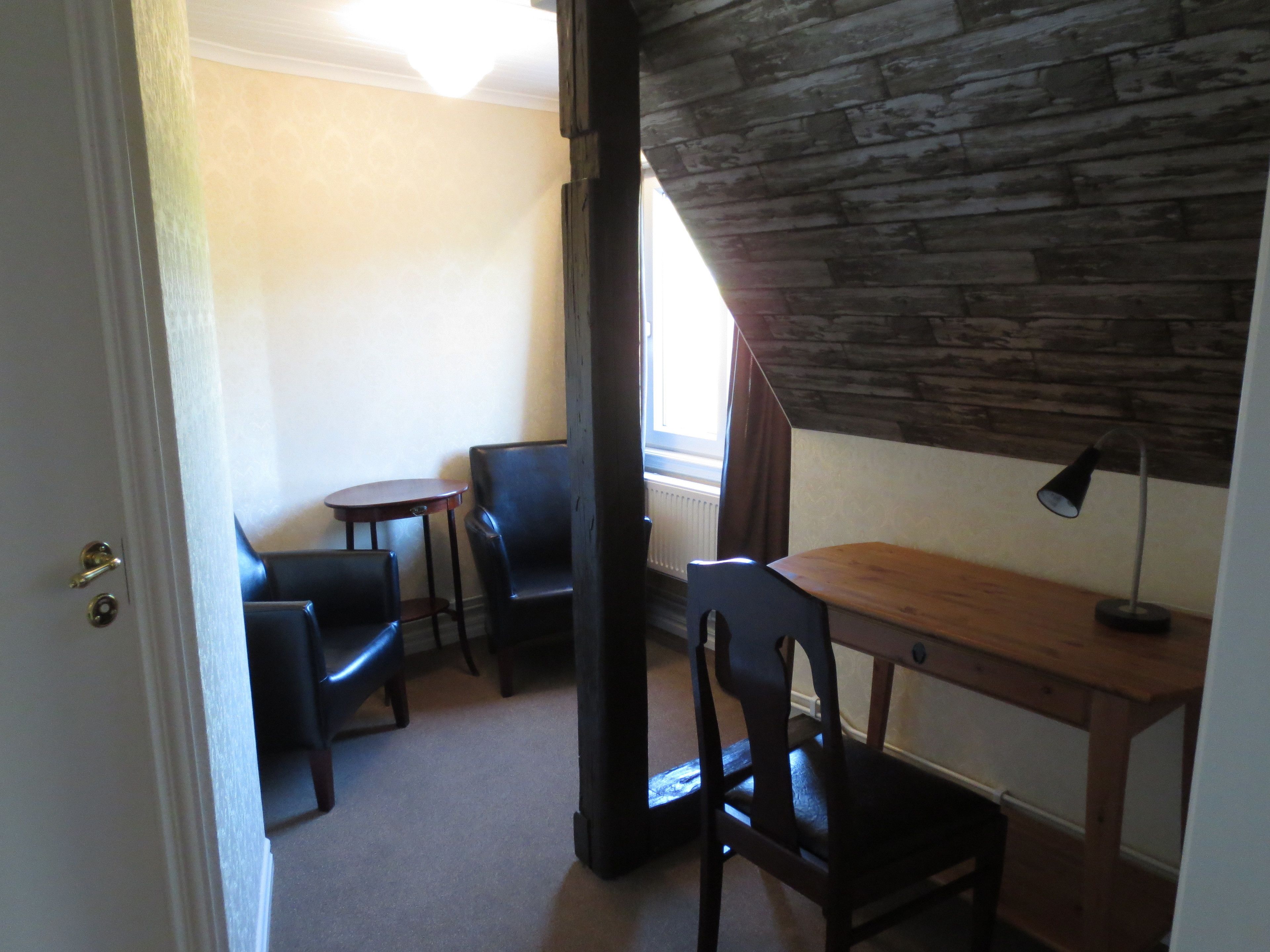 double room | room amenity