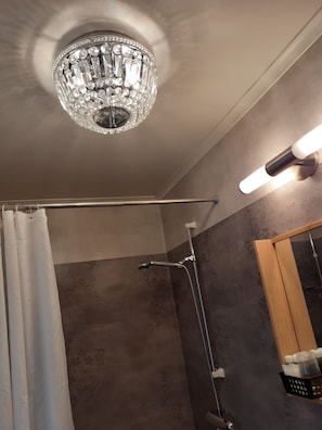Premium Double Room, 1 Bedroom | Bathroom