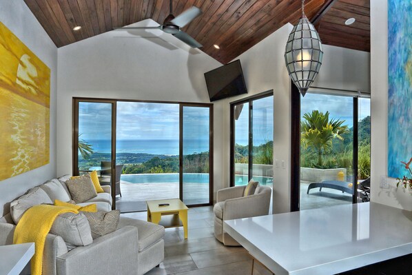Villa, 1 King Bed, Private Pool, Ocean View | Living room