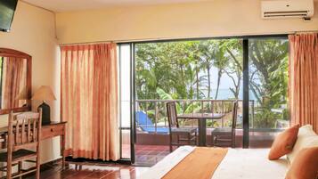 Coffres-forts dans les chambres, bureau