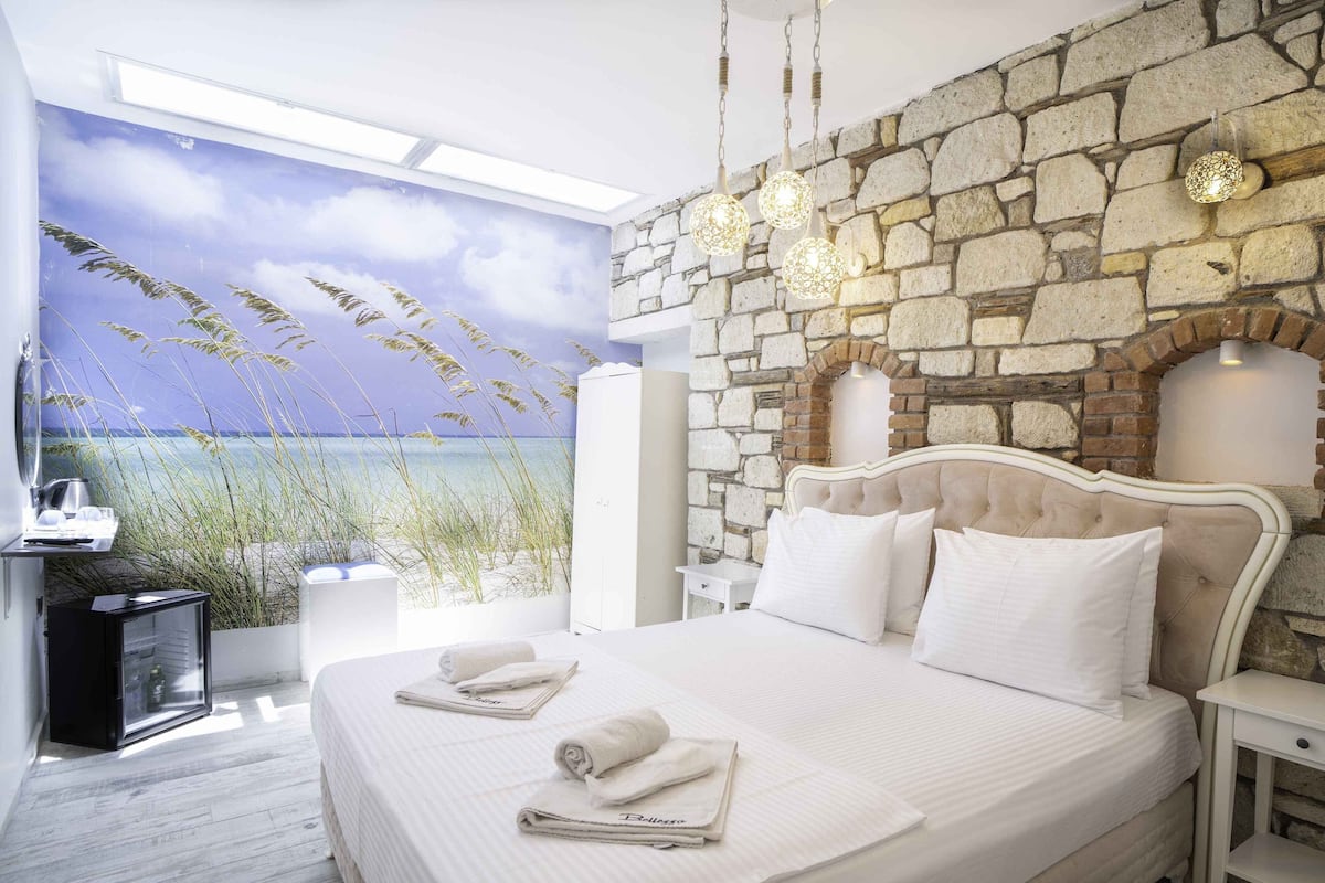 Ropa de cama de alta calidad y minibar