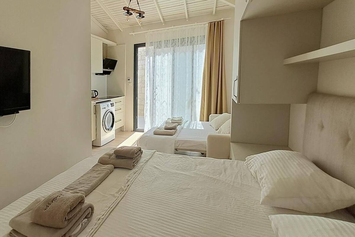 Junior Stüdyo | Kaliteli yatak takımı, minibar, odada kasa, ses yalıtımı 