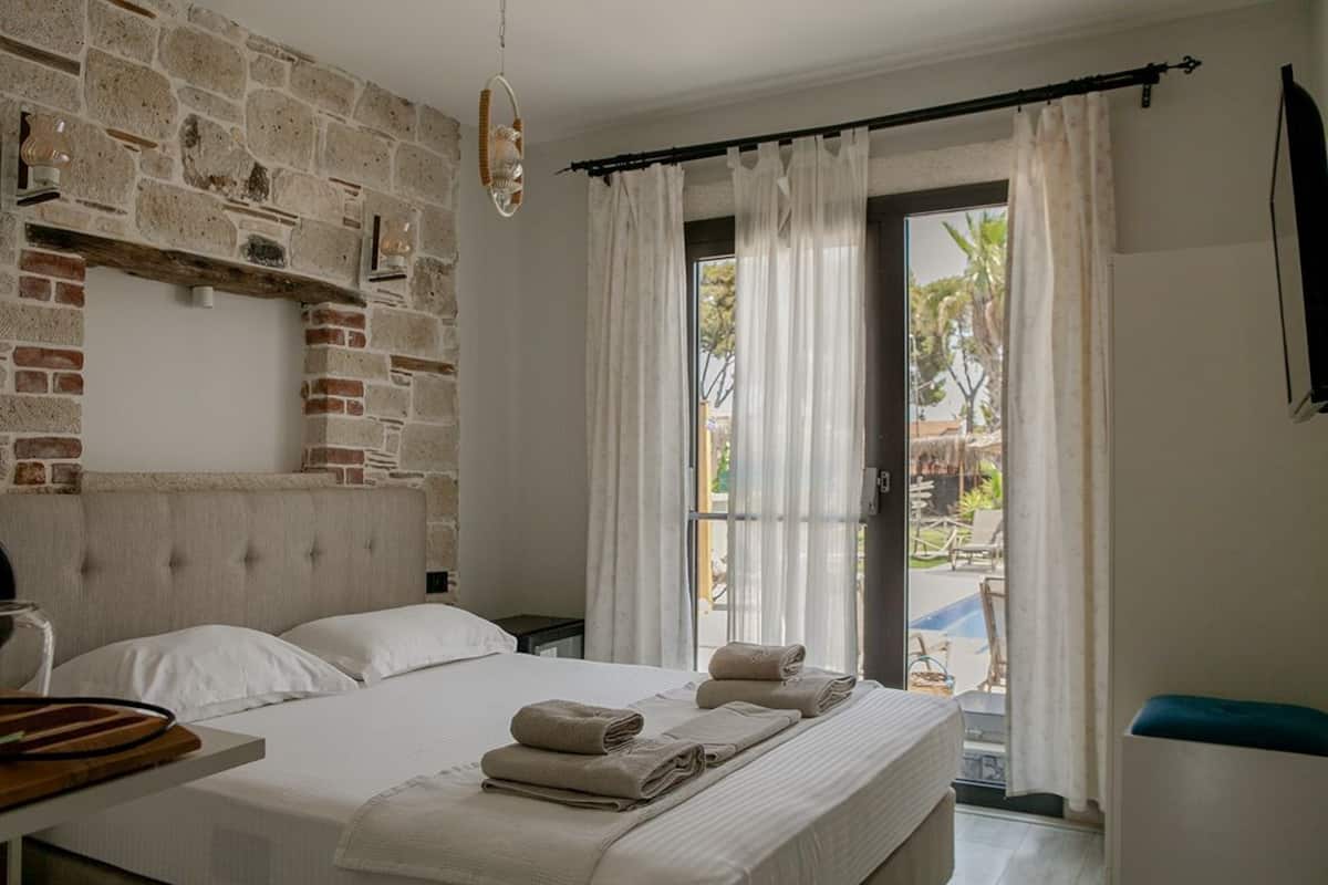 Ropa de cama de alta calidad y minibar