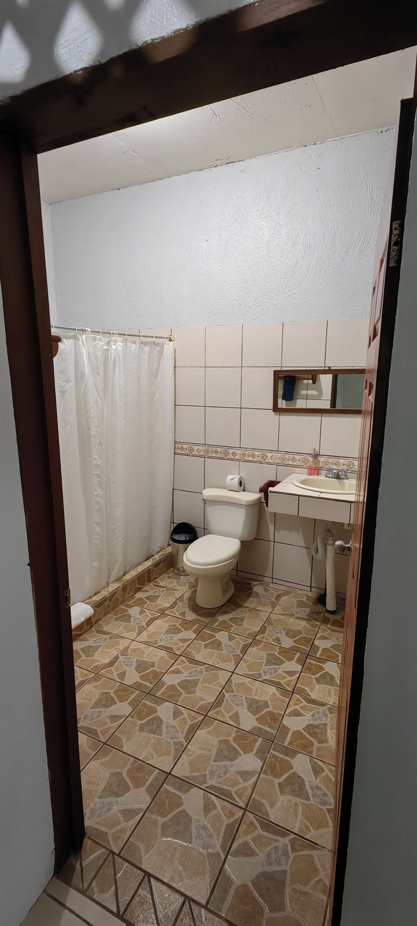 family apartment, 2 bedrooms | bathroom | shower, free toiletries, hair dryer, towels