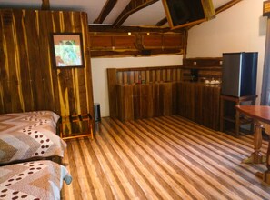 Superior Room | Desk, blackout curtains, iron/ironing board, free WiFi - Arenal Xilopalo (La Fortuna)