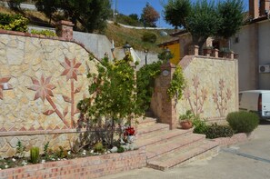 Ingresso della struttura