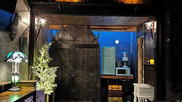 华丽单人房, 2 张大床, 山景 | 1 多间卧室、记忆海绵床垫、熨斗/熨板、免费 WiFi