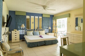 Comfort Studio, Multiple Beds, Accessible, Partial Ocean View - Montego Bay Club Beach Resort (Montego Bay)