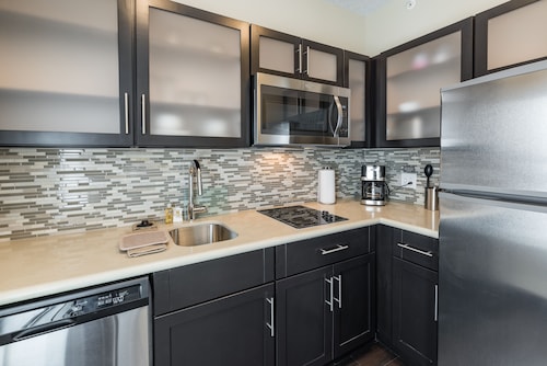 Staybridge Suites Saskatoon - University by IHG