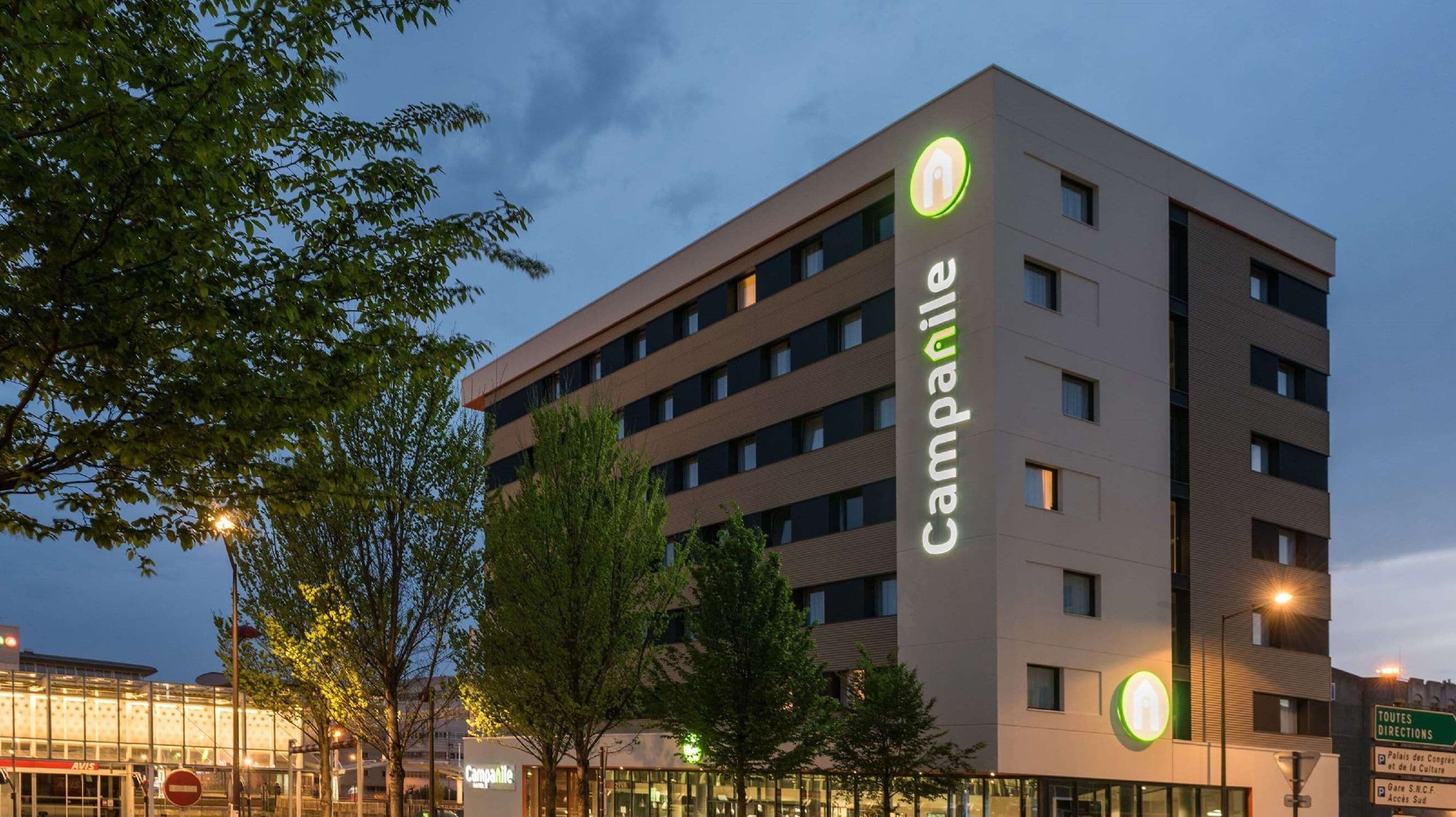 Foto - Campanile Le Mans Centre - Gare