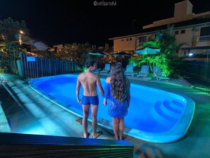 Hồ bơi ngoài trời, mở cửa từ 8:00 đến 10:00, dù/ô trên bãi biển/hồ bơi 