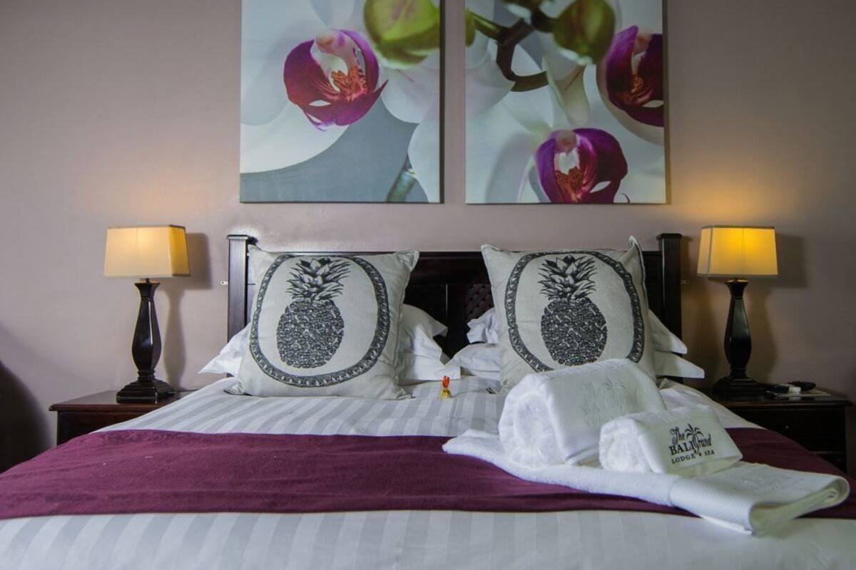 Family Room, 2 Bedrooms | Minibar, in-room safe, desk, blackout curtains