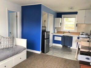 Junior Suite, Kitchen, Non-Pet Friendly | Living area | 43-inch Smart TV with digital channels, TV - The Anchorage Motel (Pacific City)