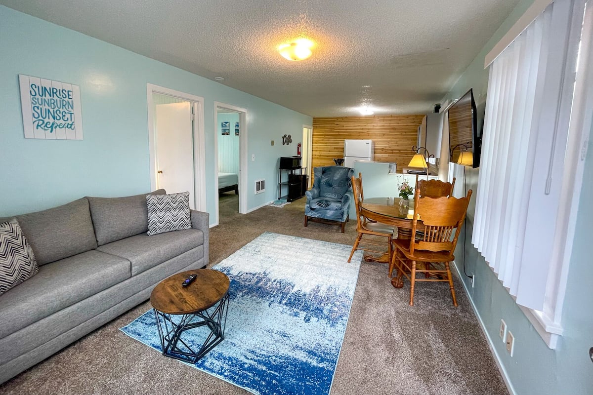 Family Cottage | Living area | 43-inch Smart TV with digital channels, TV