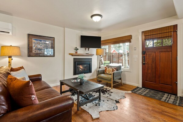 Birch Tree Cottage, 2 Bedrooms | Living area | Flat-screen TV, fireplace - The Cottages at Bigfork (Bigfork)