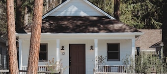 The Cottages at Bigfork