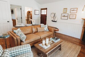 Ralphs Room Cottage | Living area | Flat-screen TV, fireplace - The Cottages at Bigfork (Bigfork)