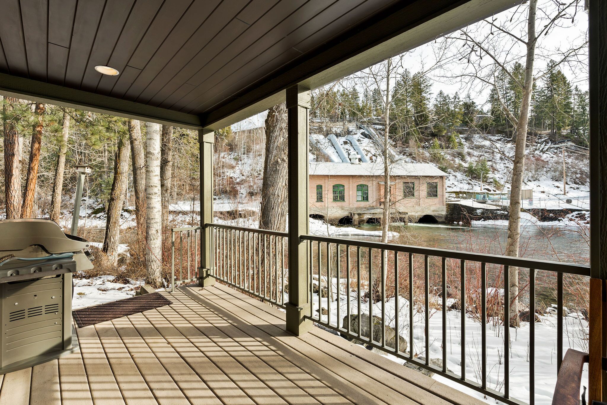 Deluxe River Cottages  (202162546) | Terrace/patio