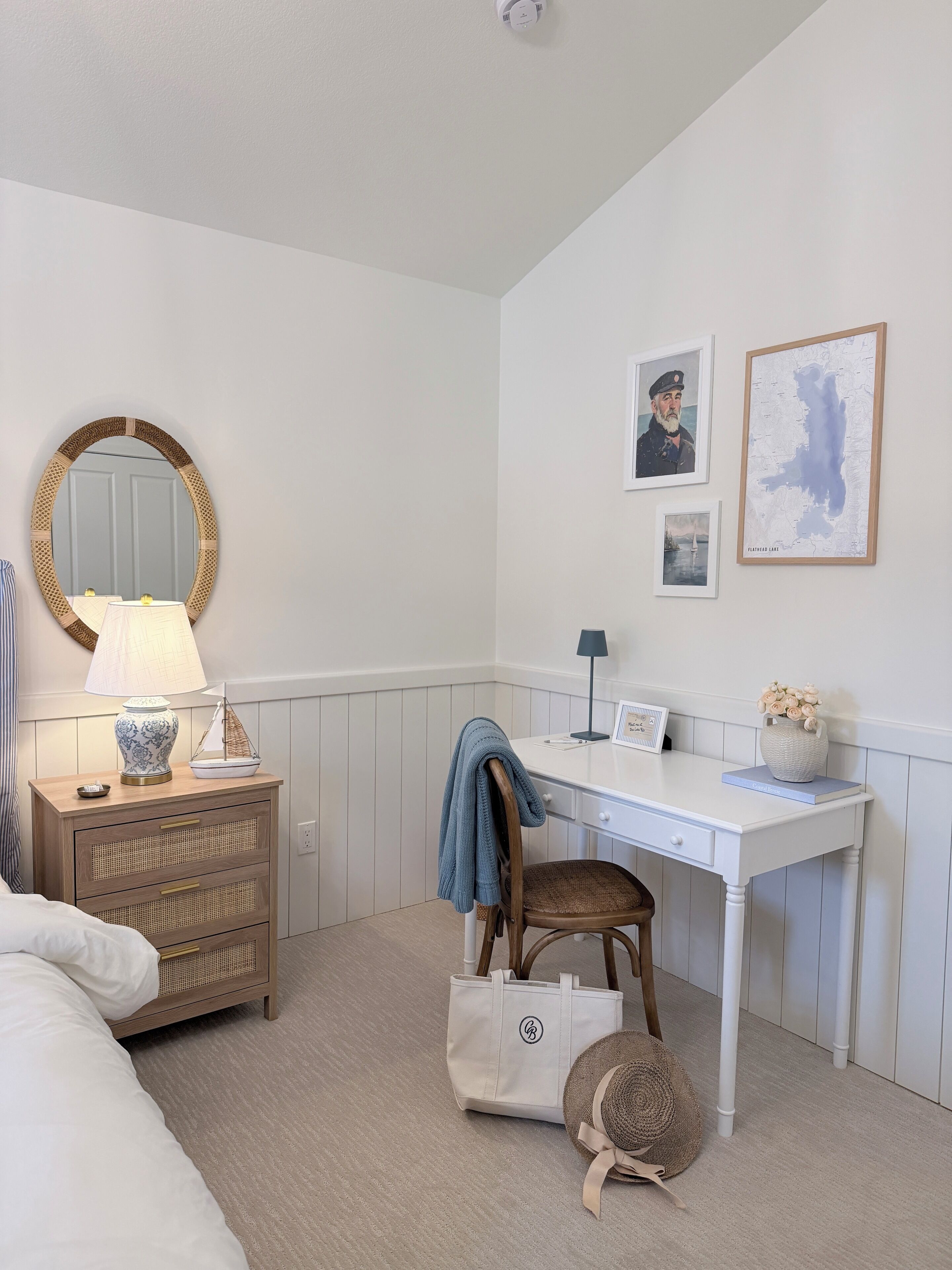 Captains Cottage | 1 bedroom, desk, iron/ironing board, free WiFi