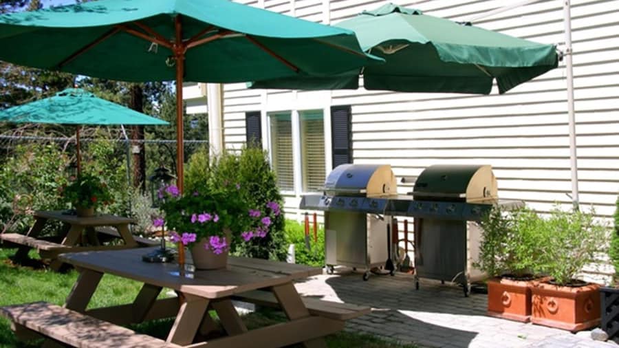 The Lodge at Kingsbury Crossing