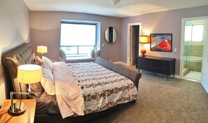 บ้านดีลักซ์, หลายห้องนอน, ห้องครัว, วิวภูเขา | 7 ห้องนอน, เครื่องนอนระดับพรีเมียม, โต๊ะทำงาน, เตารีด/โต๊ะรีดผ้า