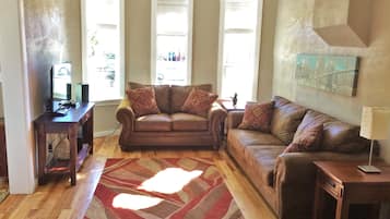 Deluxe House, 3 Bedrooms, Kitchen | Living area | Flat-screen TV