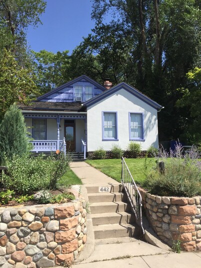 Cottage in Capitol Heights District