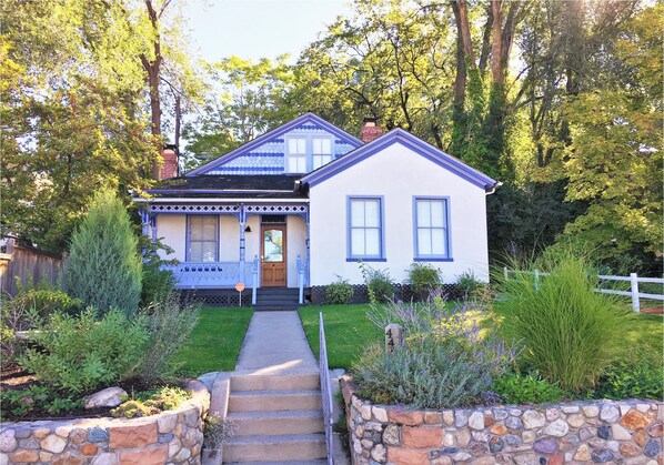 Front of property - Cottage in Capitol Heights District (Salt Lake City)