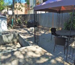 Terrace/patio - Cottage in Capitol Heights District (Salt Lake City)