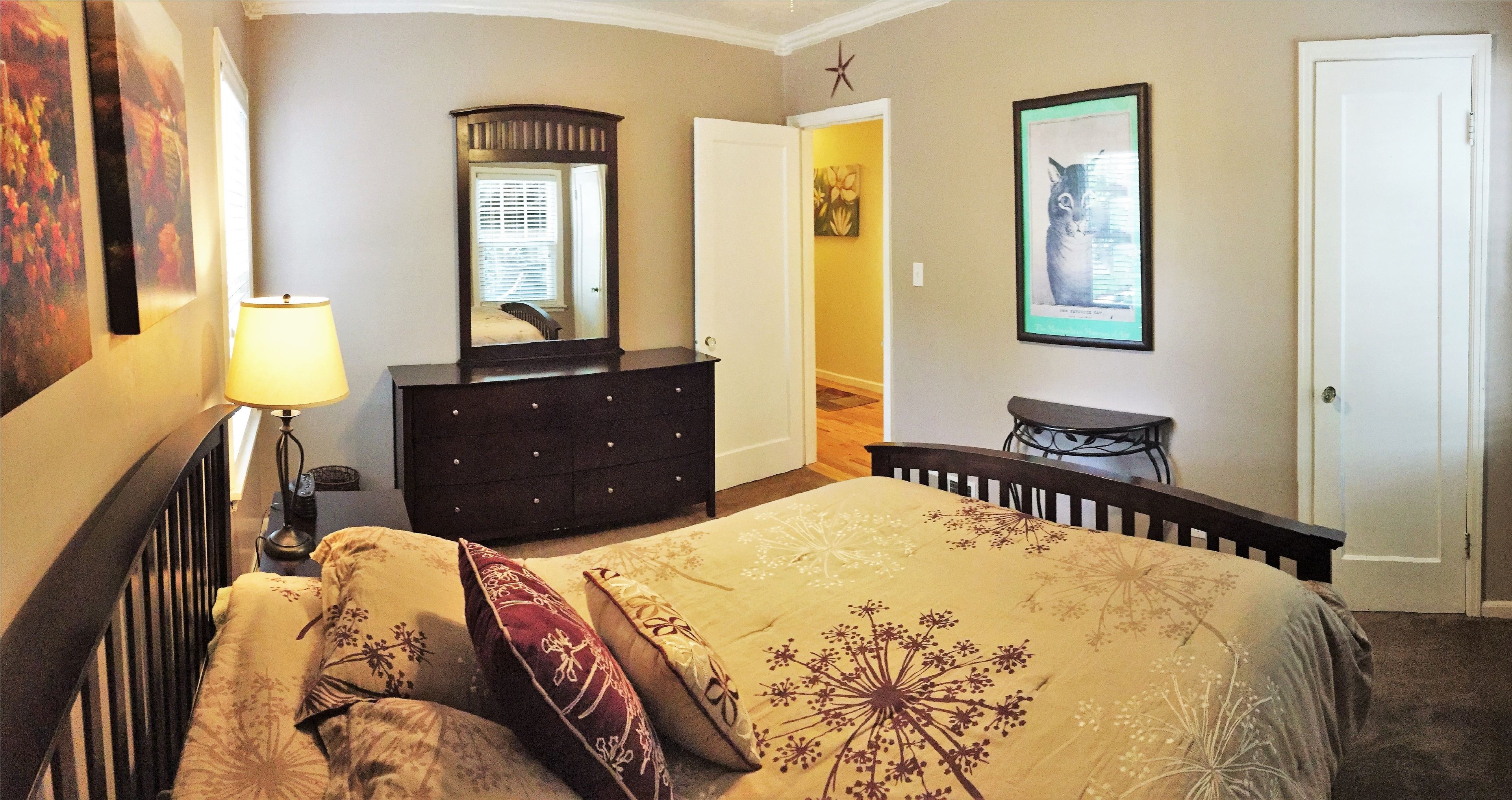 1 bedroom, premium bedding, pillow-top beds, desk