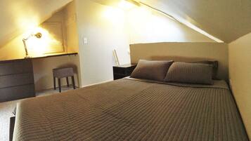 Loft Standar, dapur | 1 kamar tidur, seprai premium, setrika/meja setrika, dan Wi-Fi gratis