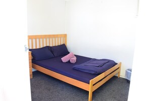 Double Room | Free WiFi, bed sheets