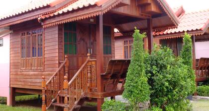 Banmai Hom Resort